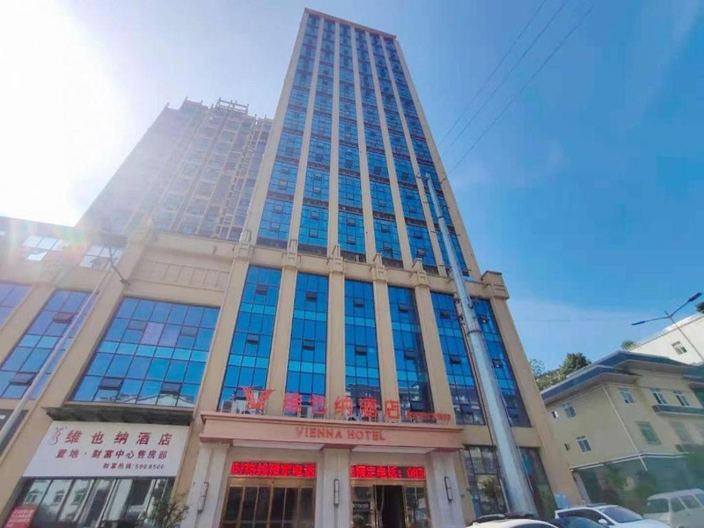 Vienna Hotel Sichuan Hejiang Yangtze River Bridge Lu-čou Exteriér fotografie