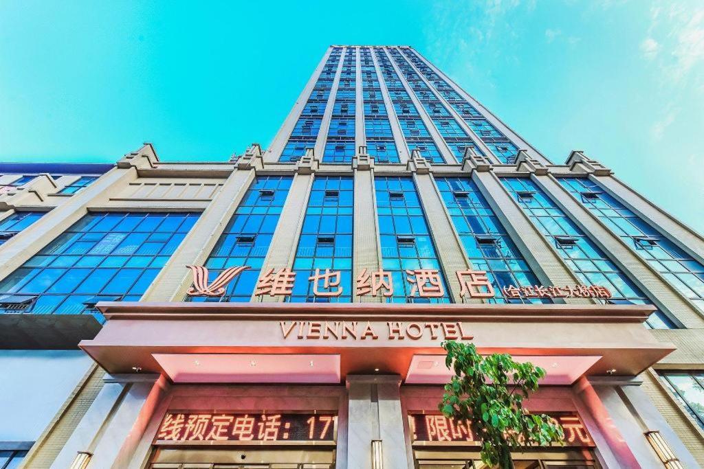 Vienna Hotel Sichuan Hejiang Yangtze River Bridge Lu-čou Exteriér fotografie