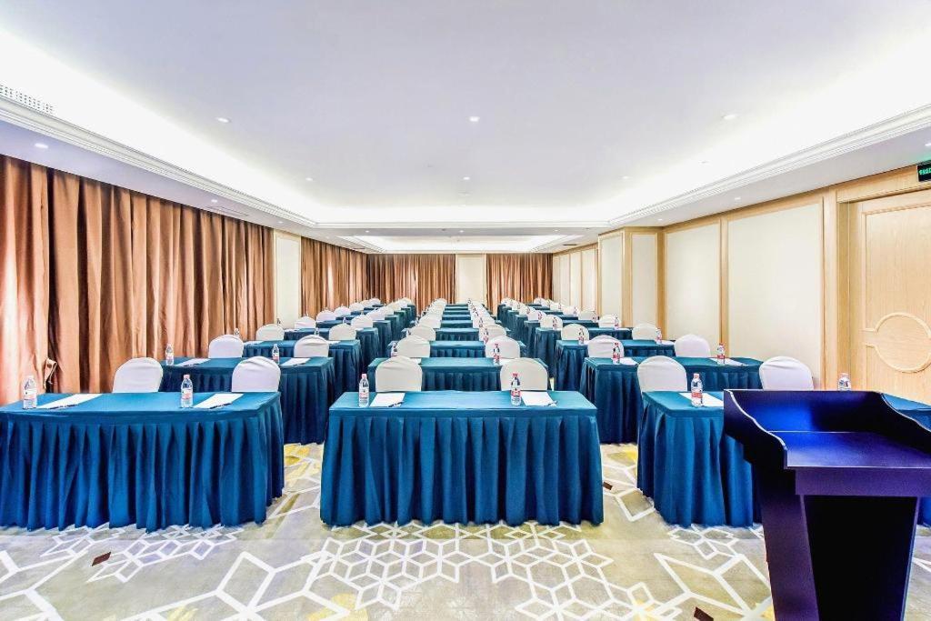 Vienna Hotel Sichuan Hejiang Yangtze River Bridge Lu-čou Exteriér fotografie
